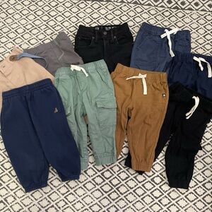 GAP Kids Joggers in Blue, Tan, Green, and Black 9 pants bundle